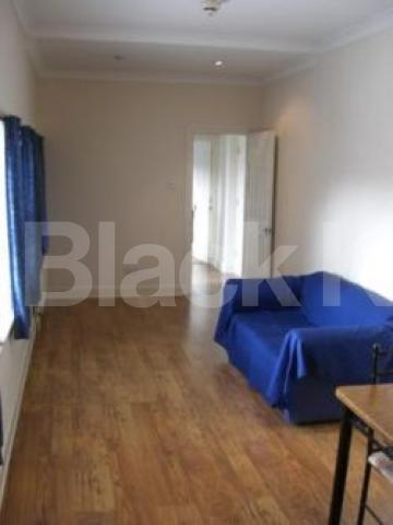 			1 Bedroom, 1 bath, 1 reception Flat			 Chancellors Lofts, CROUCH END N8